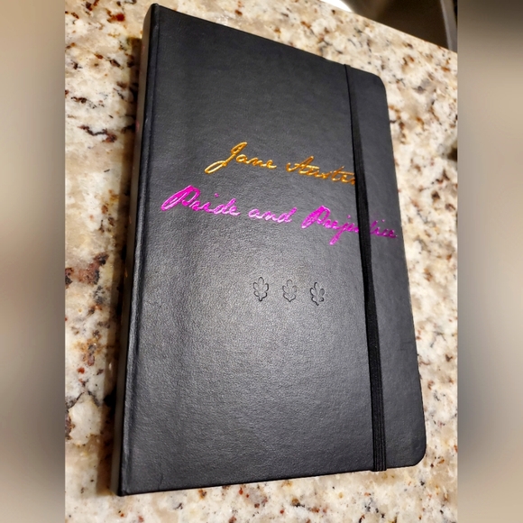 Hardcover Pride and Prejudice by Jane Austen - Picture 1 of 3